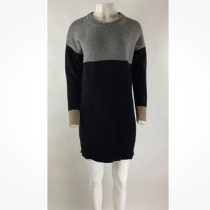 Madewell Sz M 100% Merino Wool Colorblock Sweater Black Gray Pullover Style